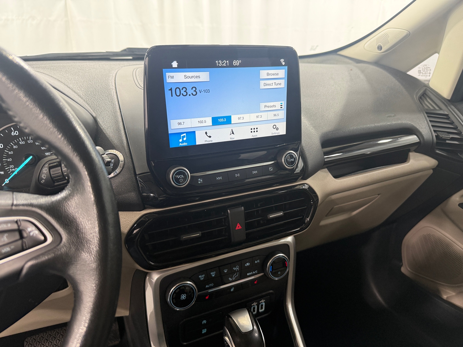 Thumbnail: 2019 Ford EcoSport - 4