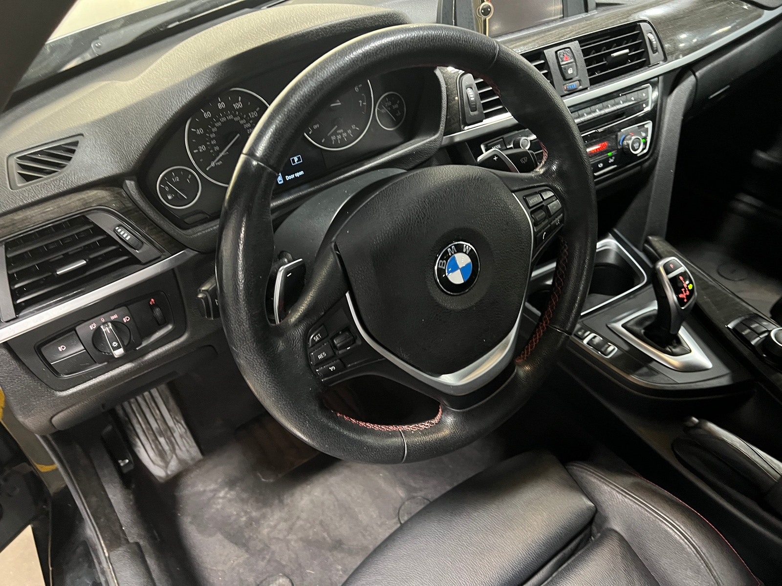 Thumbnail: 2014 BMW 4 Series - 3