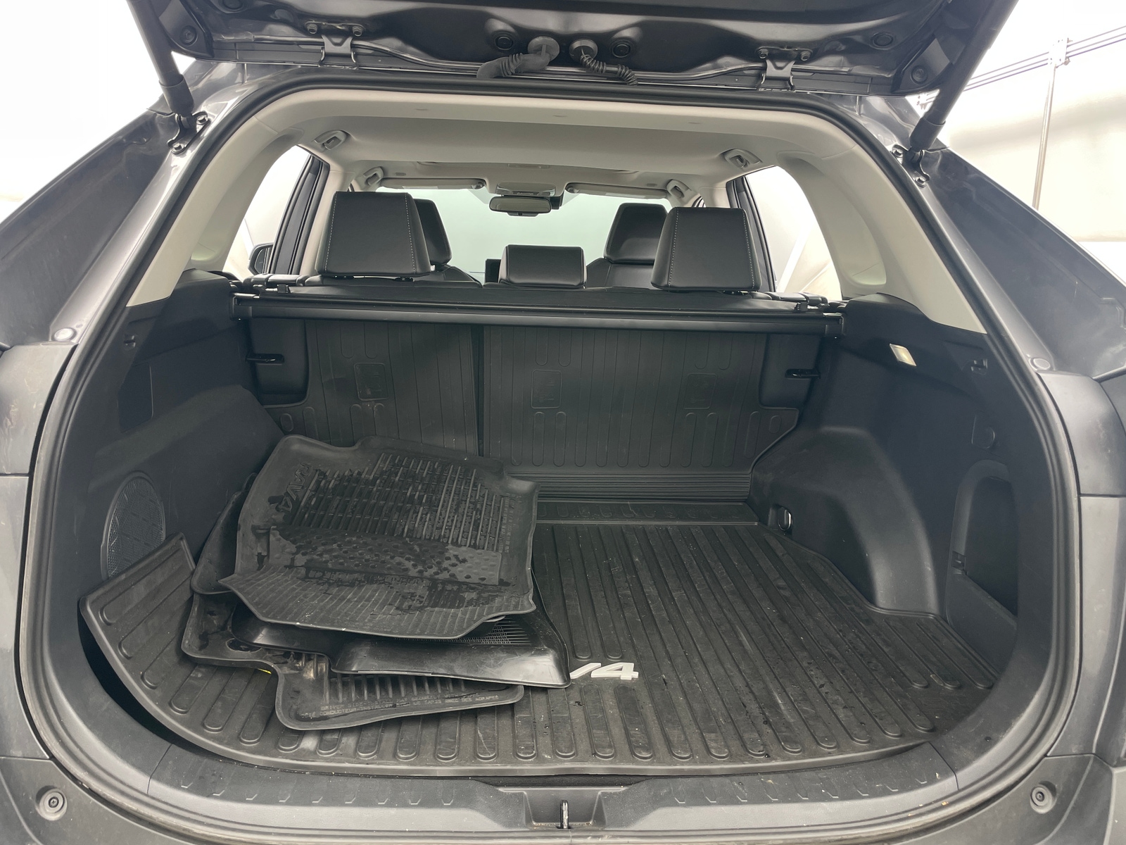 Thumbnail: 2024 Toyota RAV4 - 6