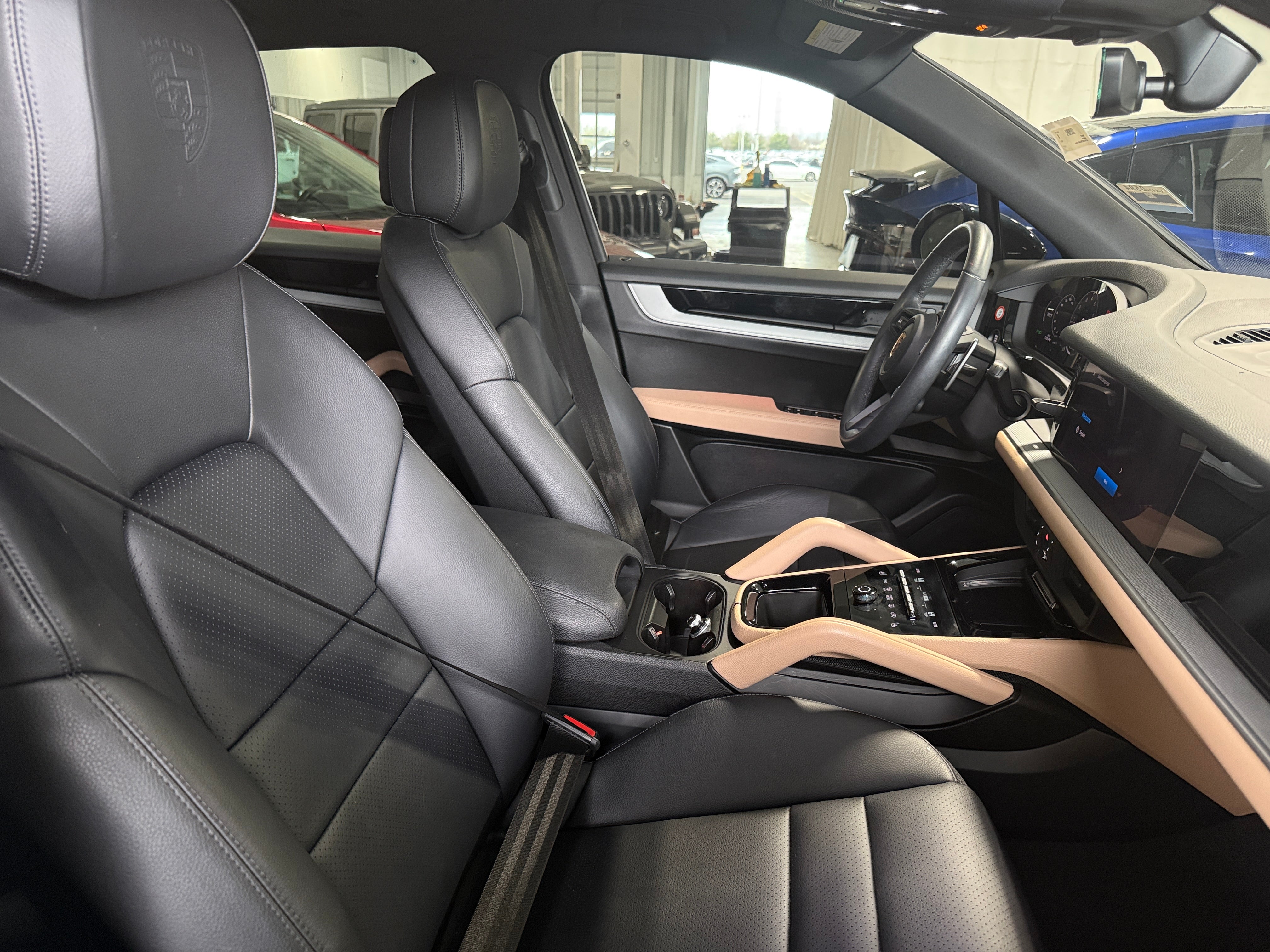 2024 Porsche Cayenne