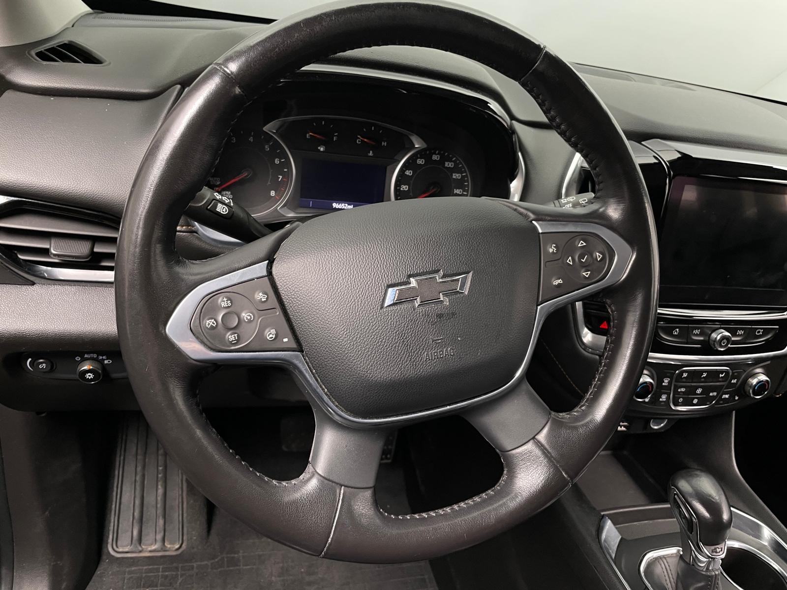 Thumbnail: 2021 Chevrolet Traverse - 4