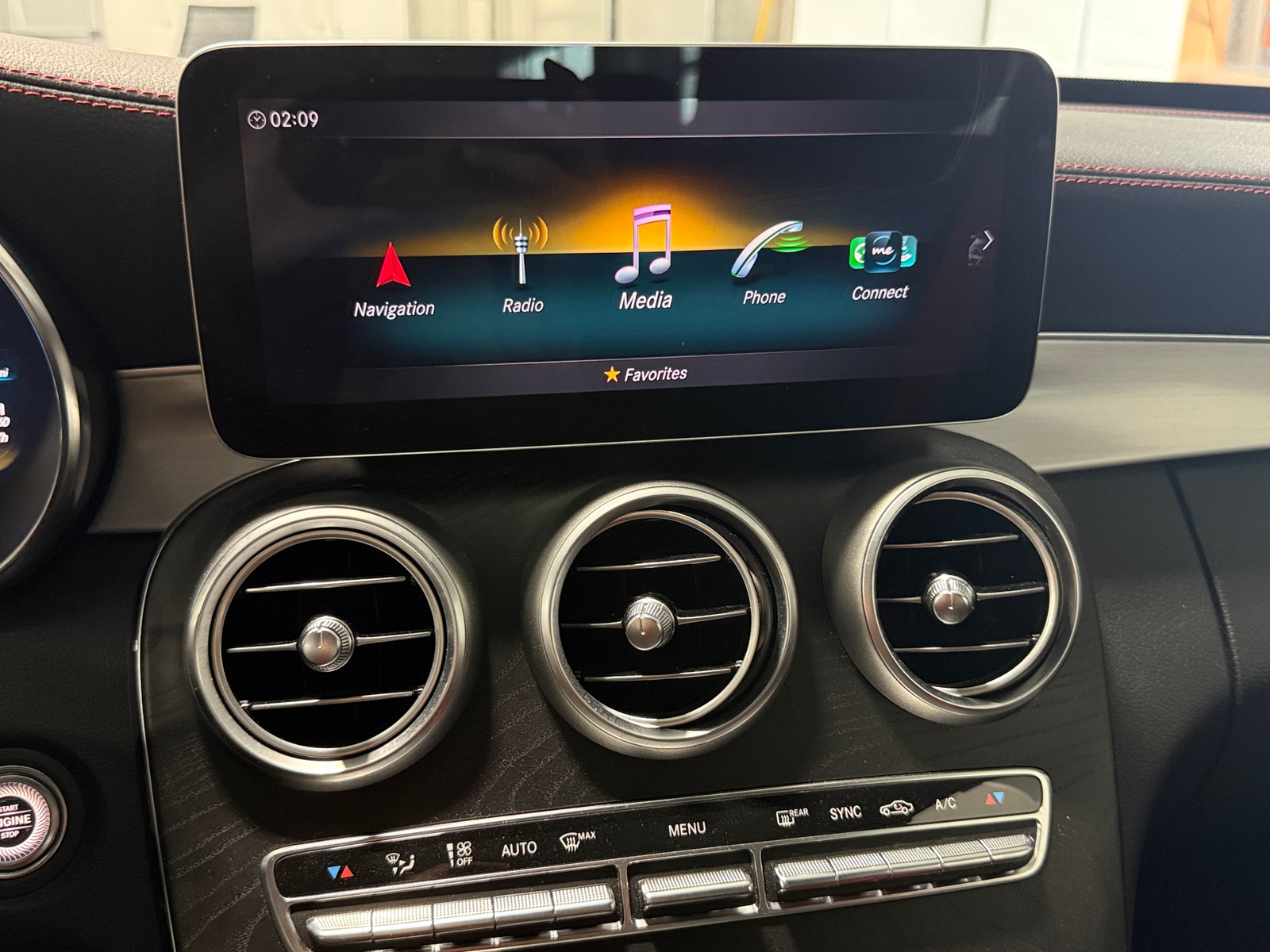 Thumbnail: 2020 Mercedes-Benz C-Class - 3