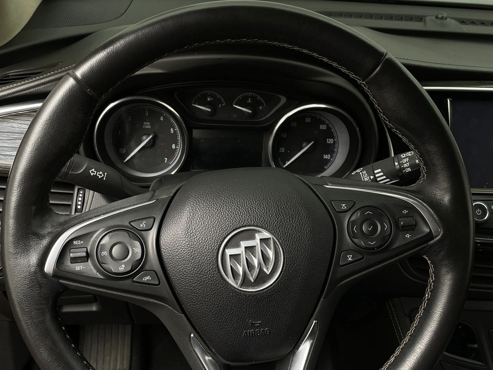 Thumbnail: 2017 Buick Envision - 4