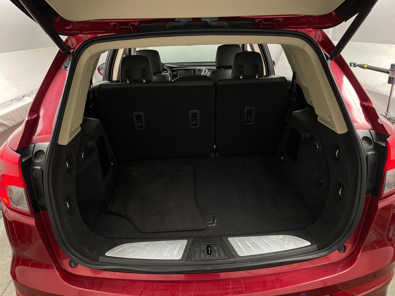 Thumbnail: 2017 Buick Envision - 6