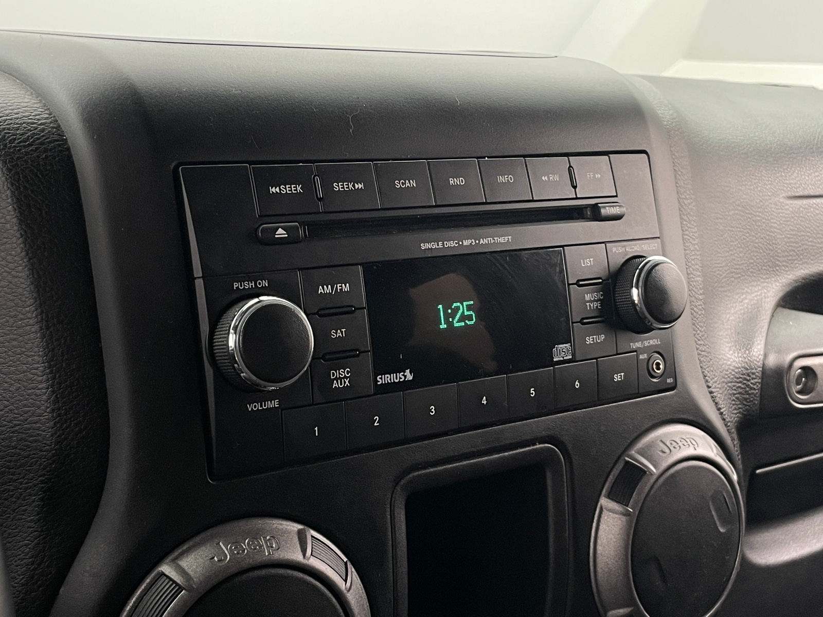 Thumbnail: 2017 Jeep Wrangler - 4