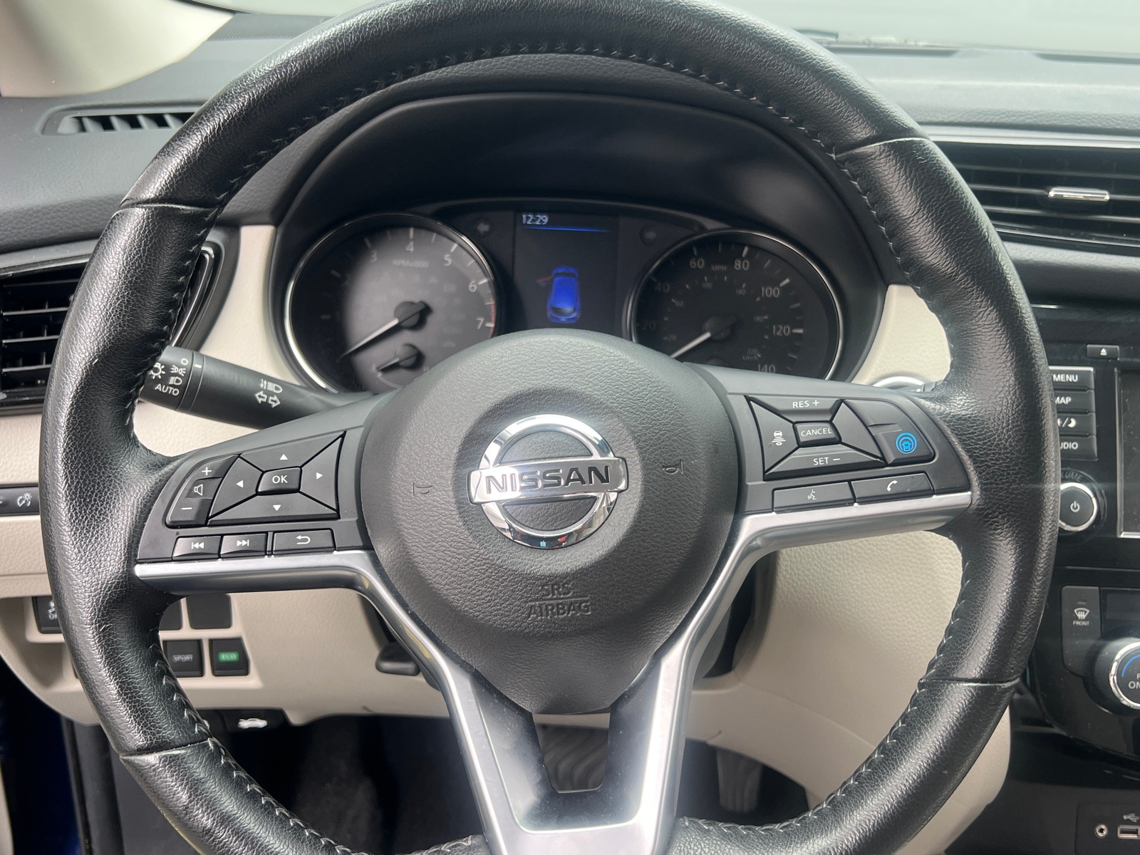 Thumbnail: 2022 Nissan Rogue Sport - 4