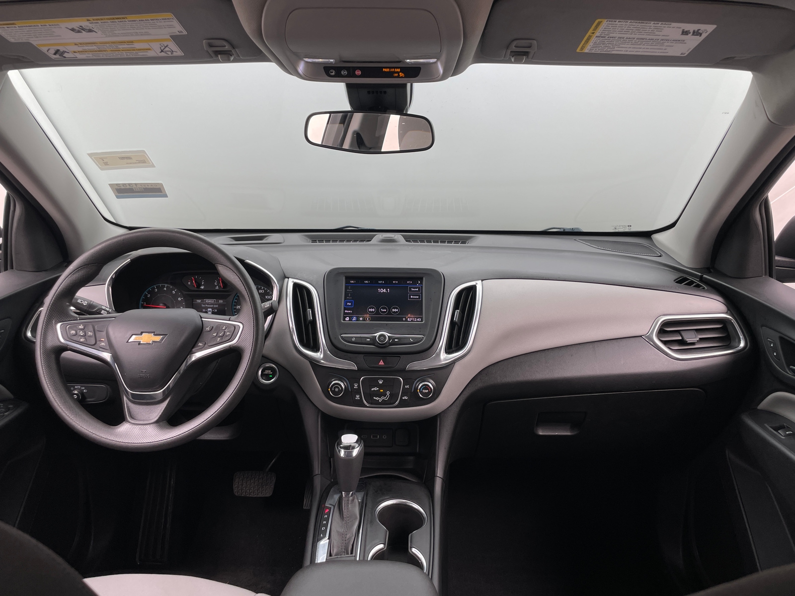 Thumbnail: 2020 Chevrolet Equinox - 3