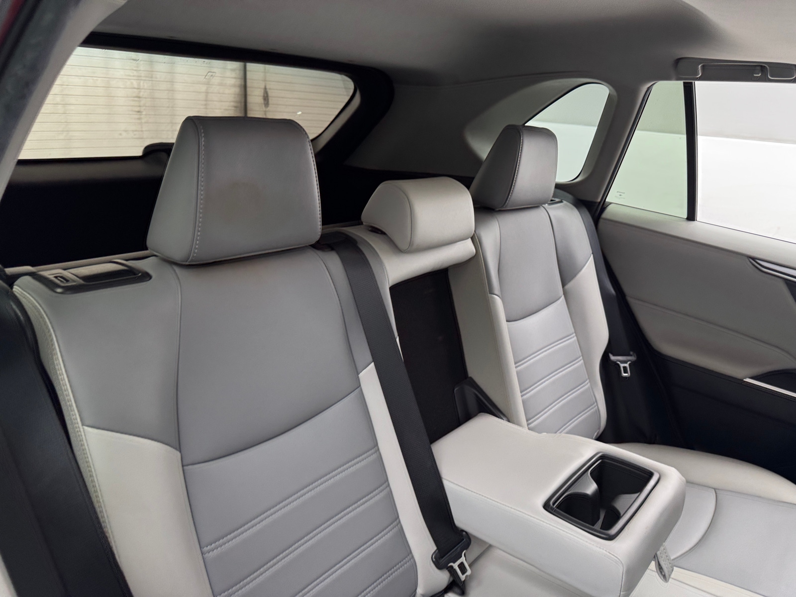 Thumbnail: 2022 Toyota RAV4 - 5