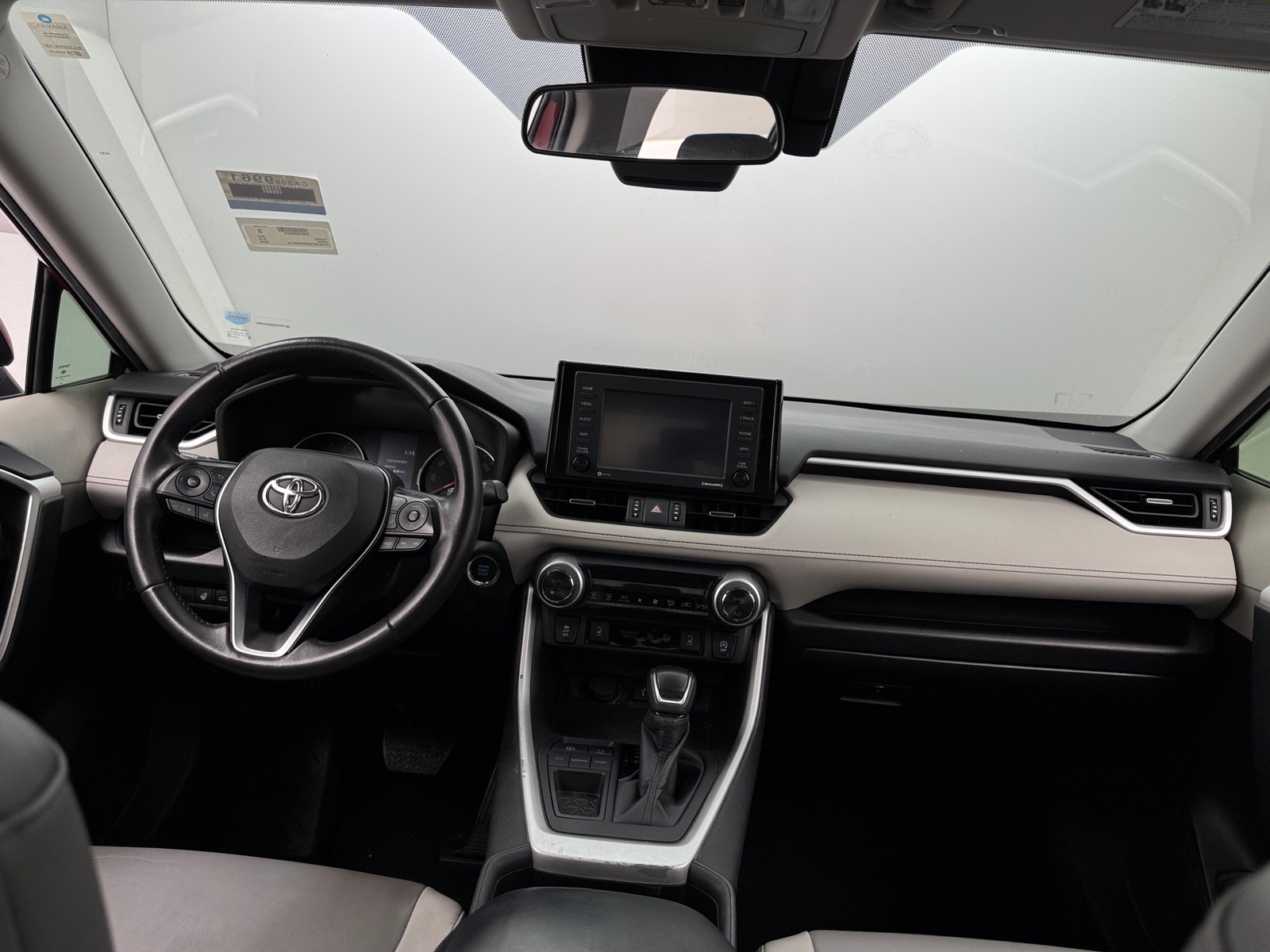 Thumbnail: 2022 Toyota RAV4 - 2