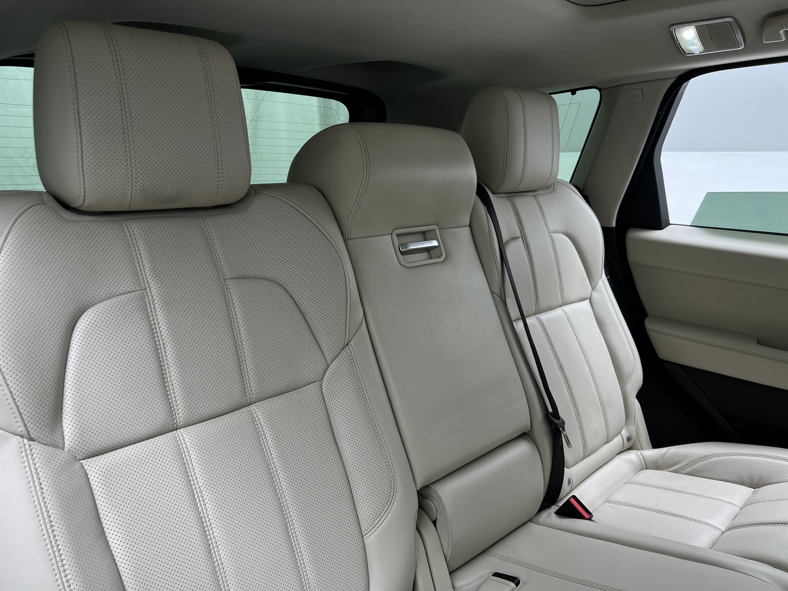 Thumbnail: 2017 Land Rover Range Rover Sport - 5