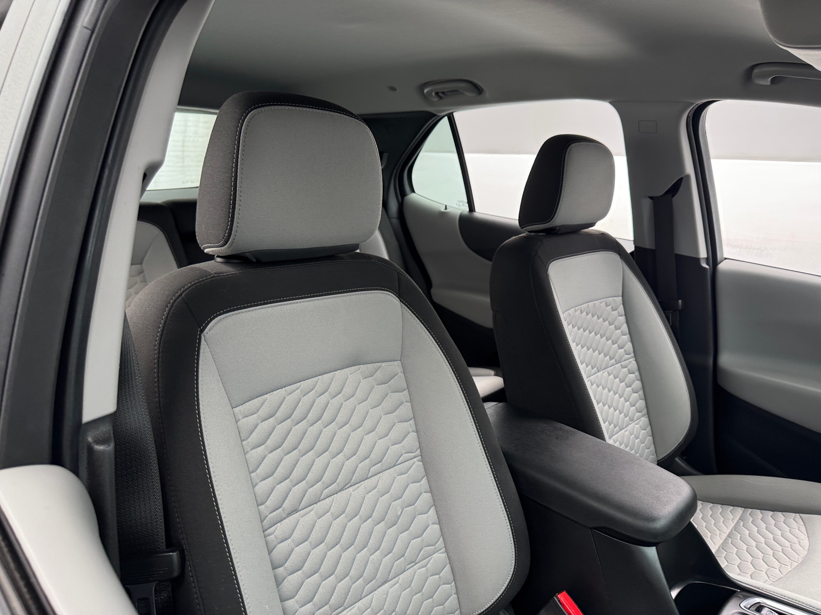 Thumbnail: 2021 Chevrolet Equinox - 2