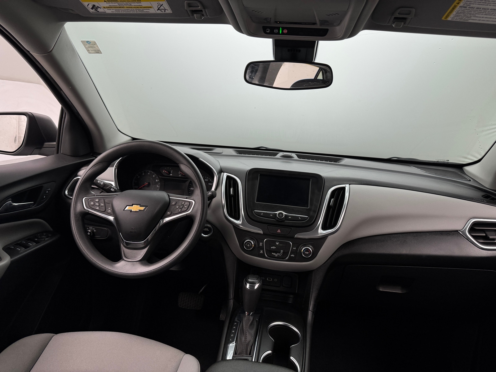 Thumbnail: 2021 Chevrolet Equinox - 3