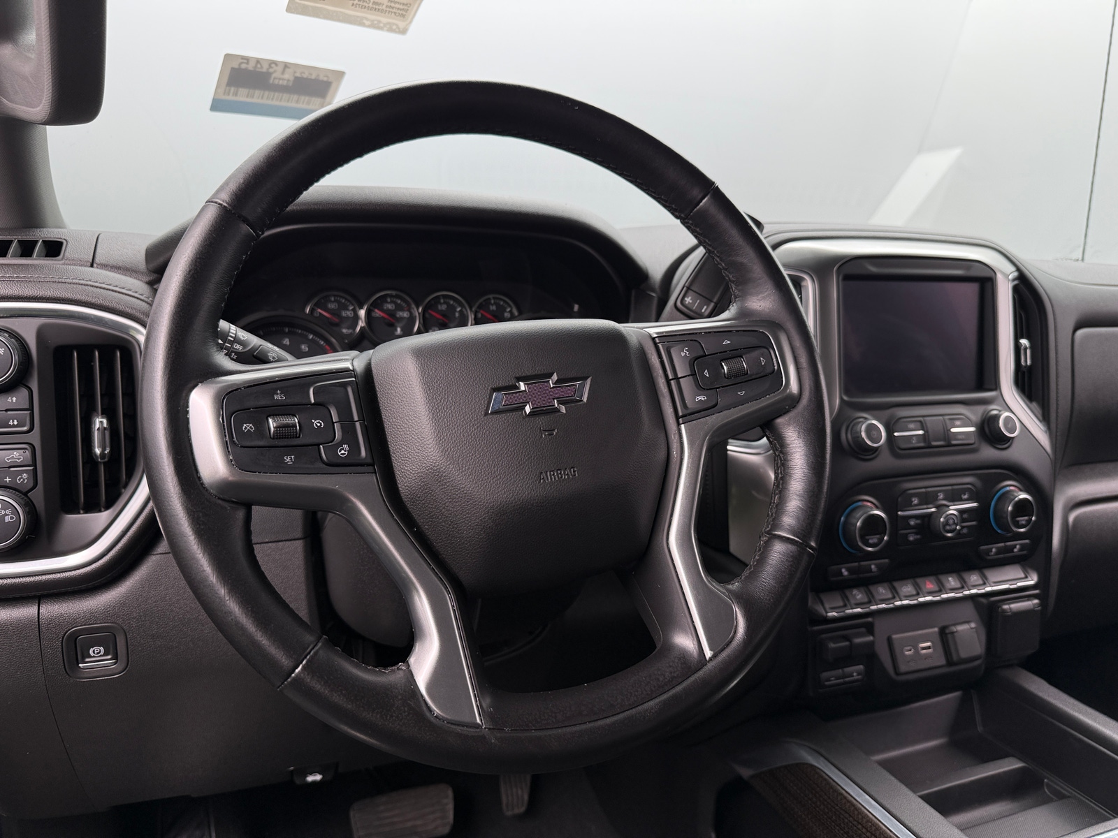 Thumbnail: 2019 Chevrolet Silverado 1500 - 5