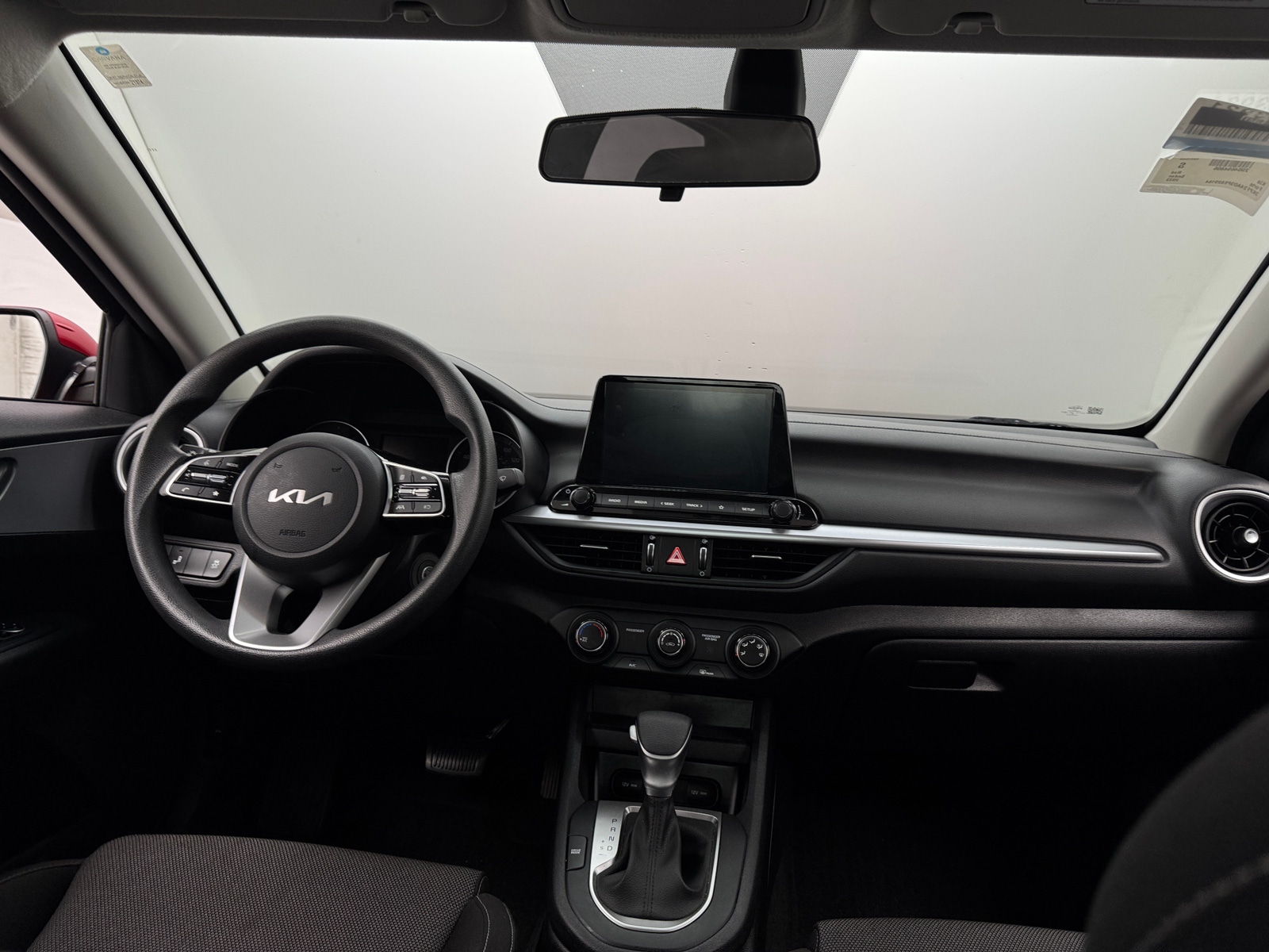 Thumbnail: 2023 Kia Forte - 3