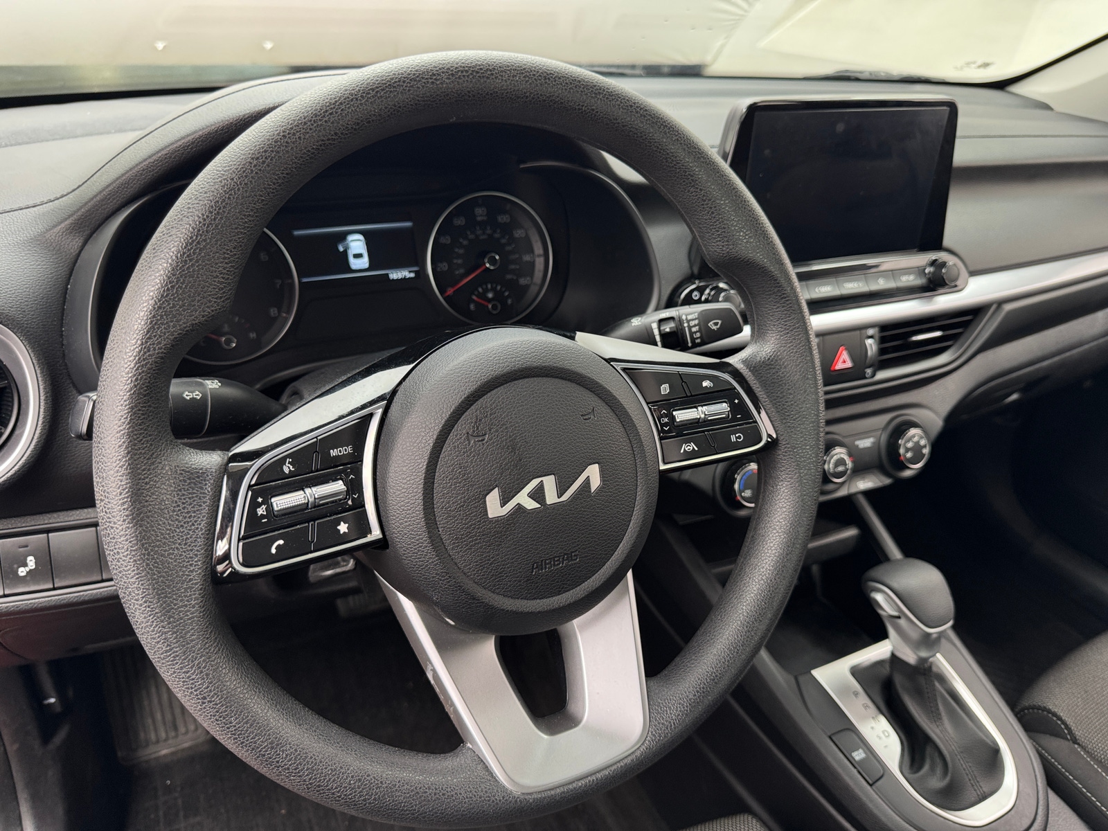 Thumbnail: 2023 Kia Forte - 5