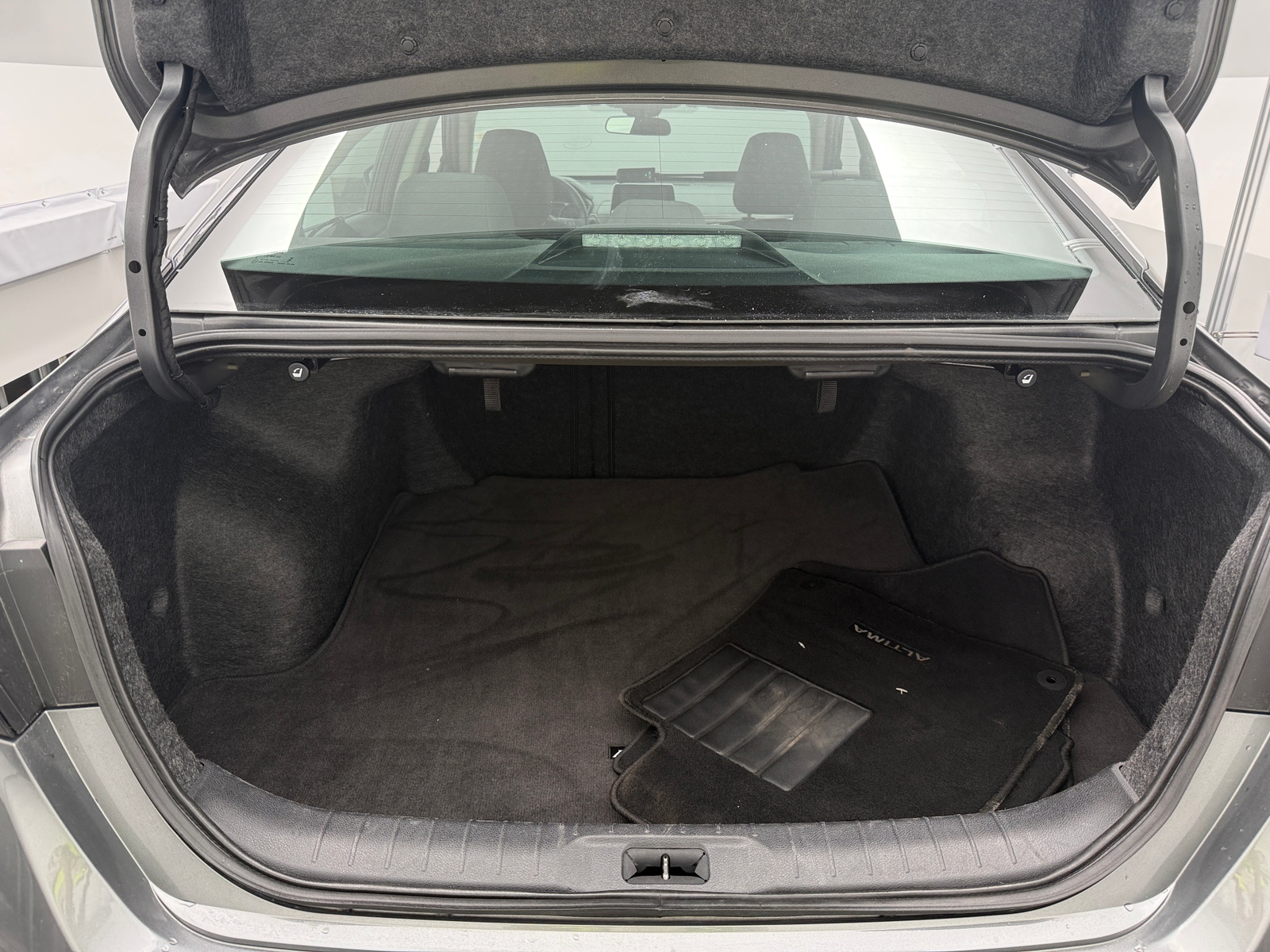 Thumbnail: 2025 Nissan Altima - 7