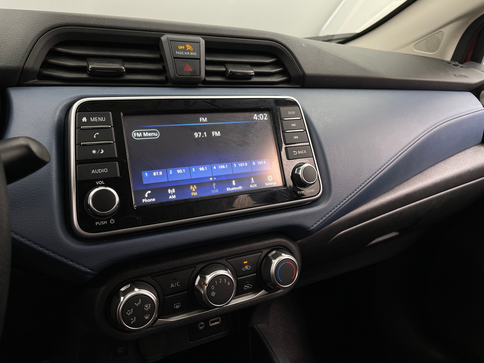 Thumbnail: 2025 Nissan Versa - 4