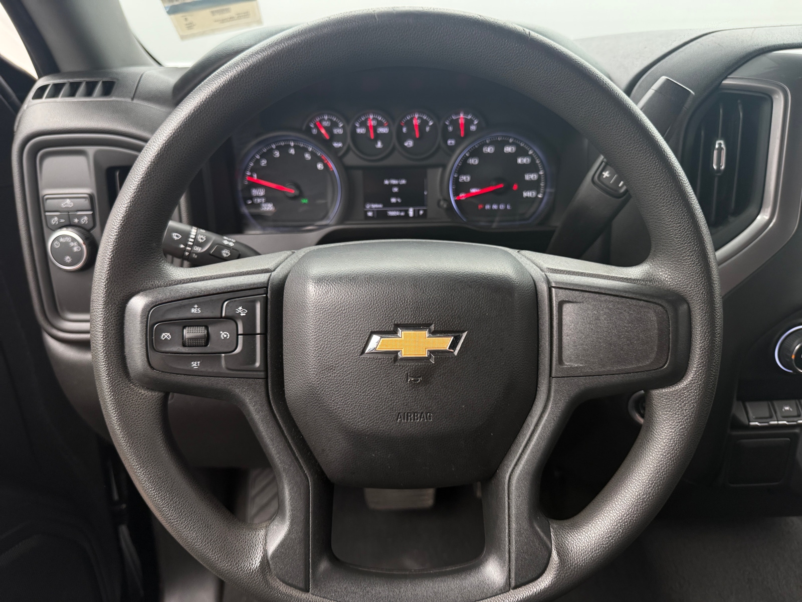 Thumbnail: 2022 Chevrolet Silverado 1500 - 5