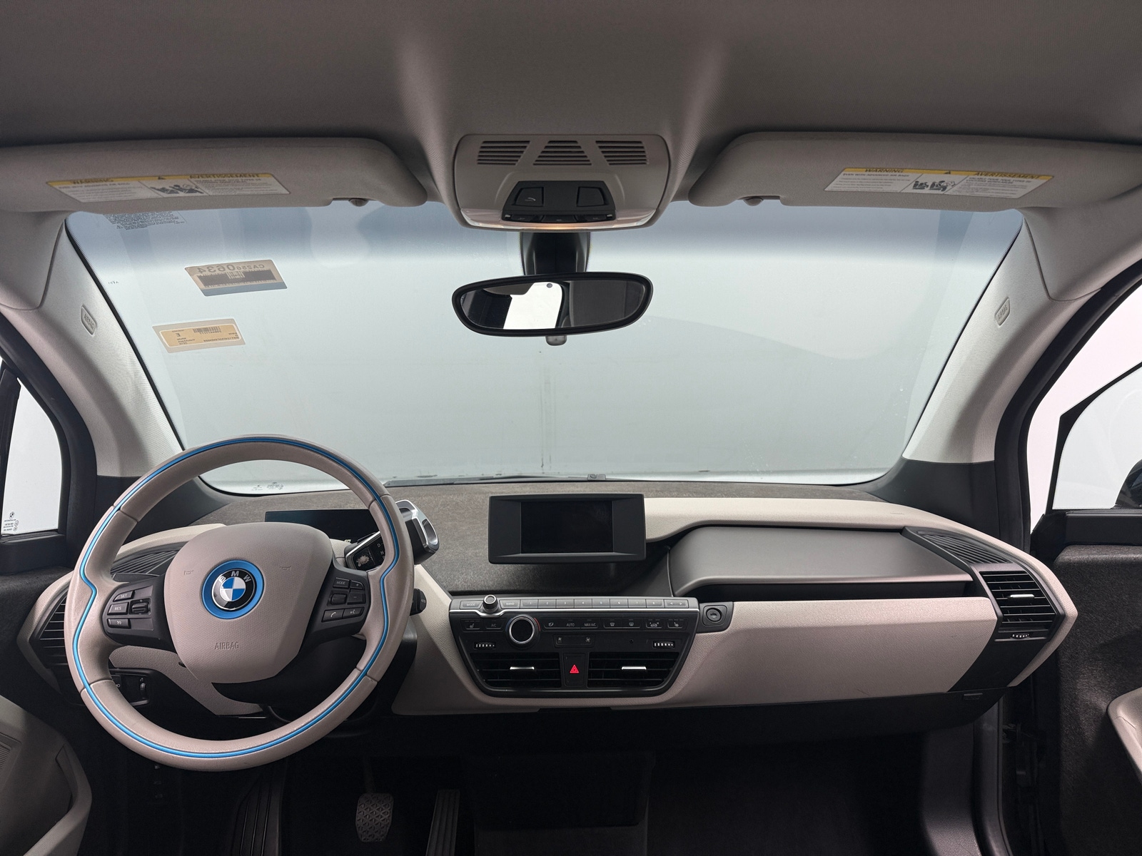 Thumbnail: 2015 BMW i3 - 3