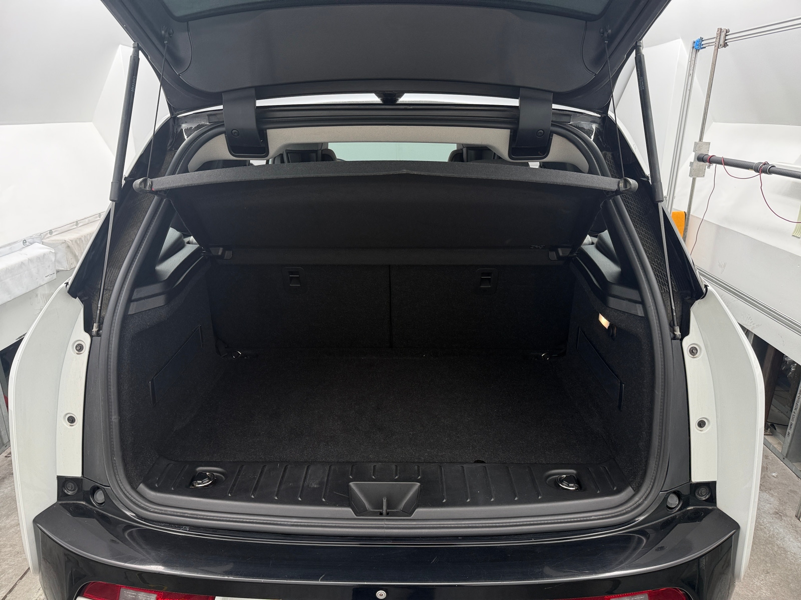 Thumbnail: 2015 BMW i3 - 7