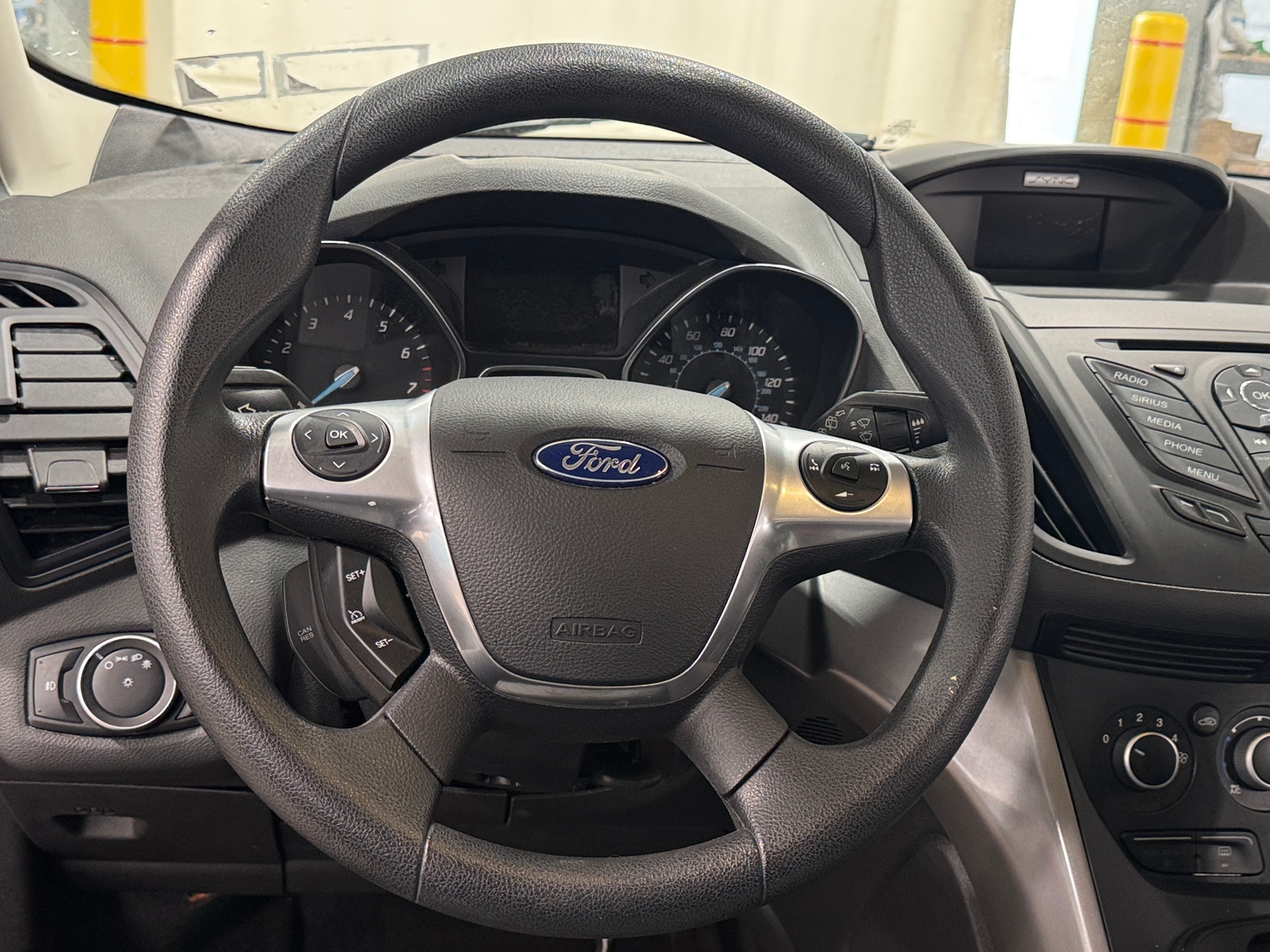 Thumbnail: 2016 Ford Escape - 5