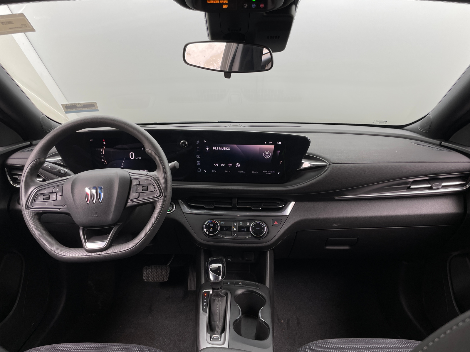 Thumbnail: 2025 Buick Envista - 3