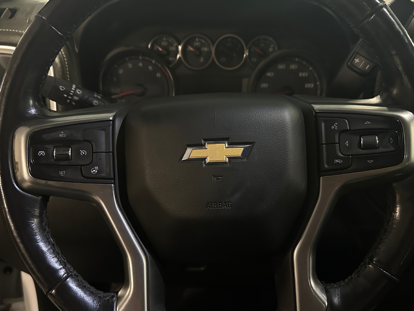 Thumbnail: 2020 Chevrolet Silverado 1500 - 4