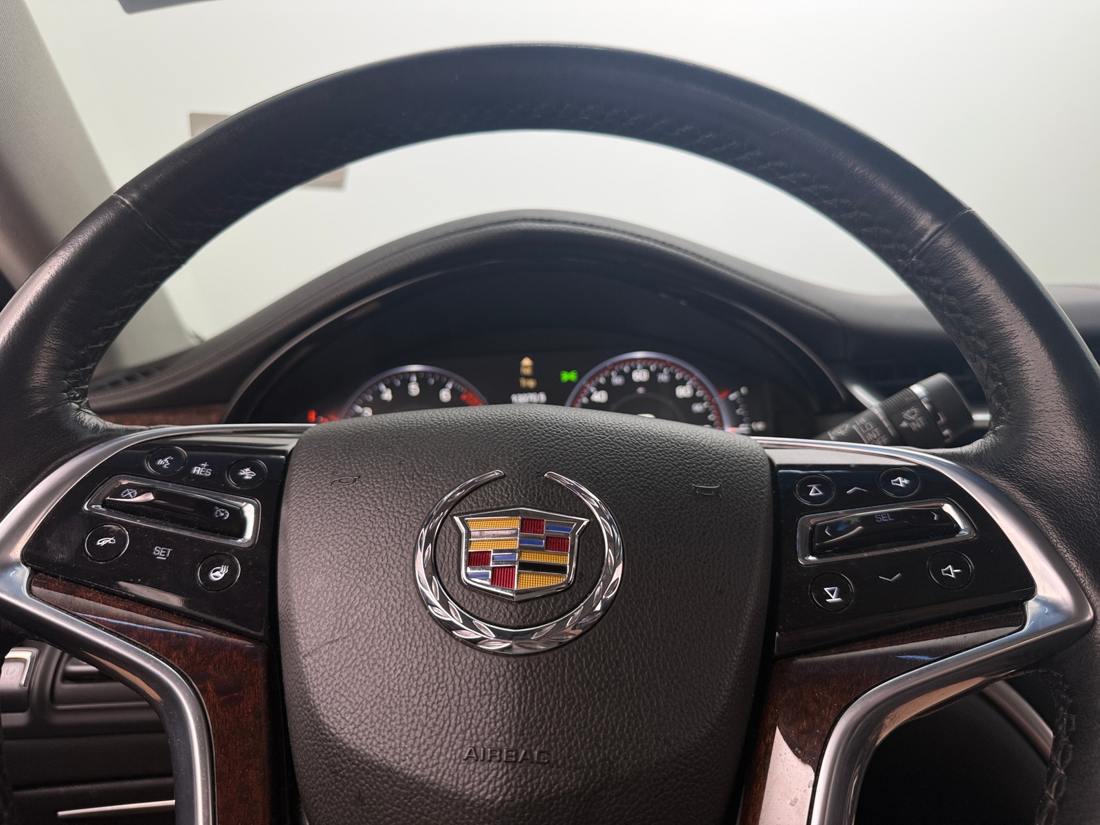 Thumbnail: 2013 Cadillac XTS - 4