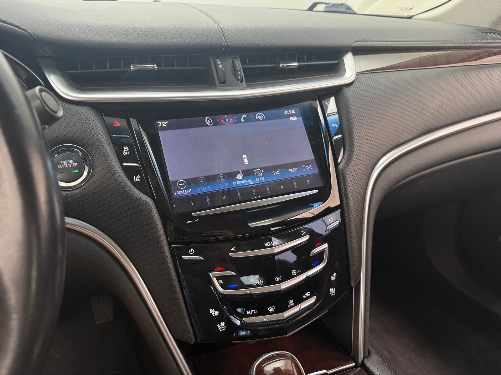 Thumbnail: 2013 Cadillac XTS - 3