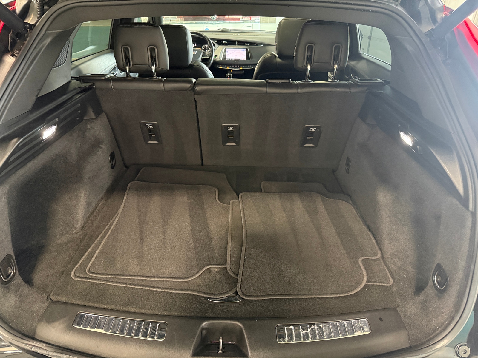 Thumbnail: 2020 Cadillac XT4 - 6