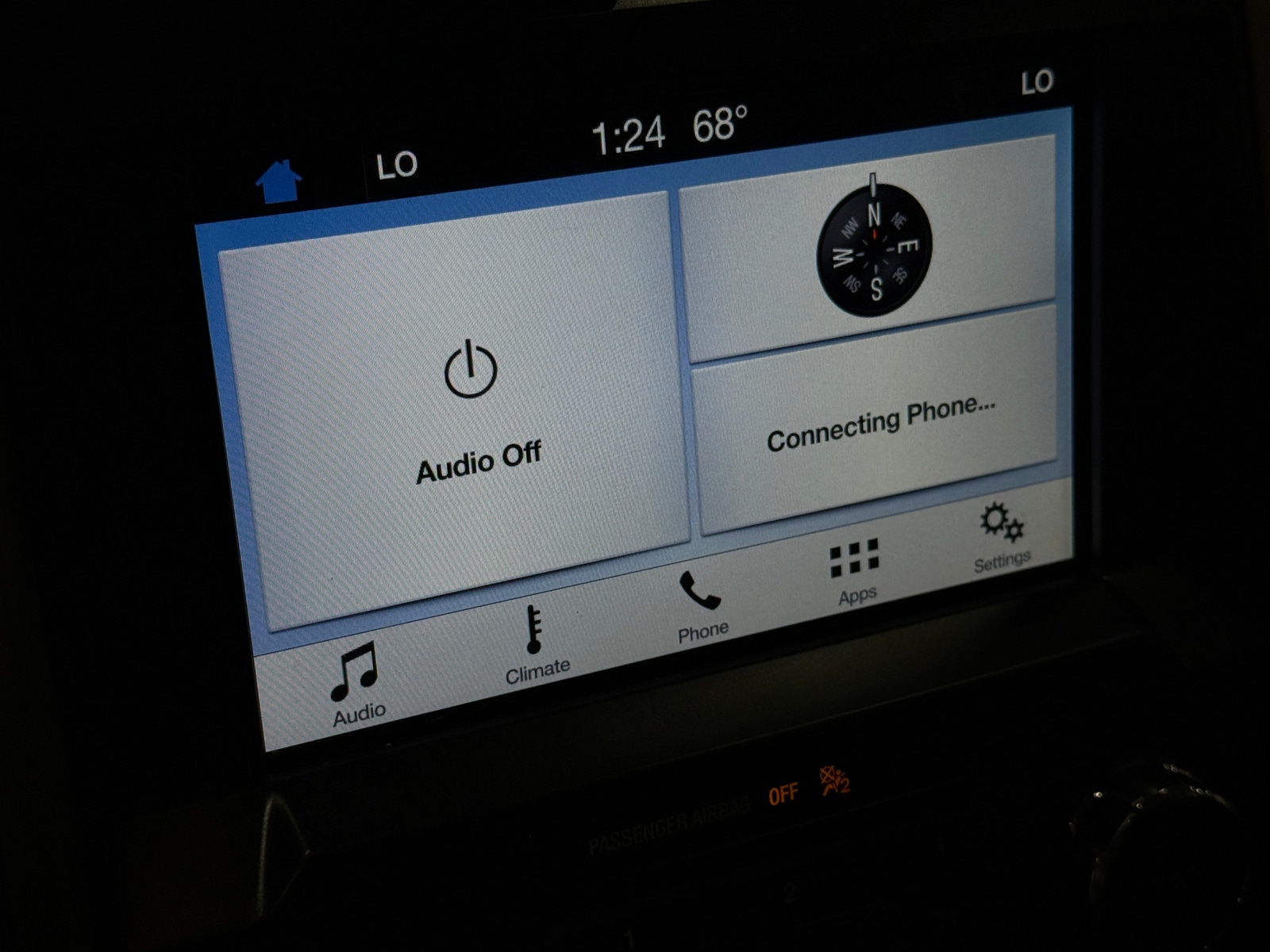 Thumbnail: 2019 Ford Econoline - 3