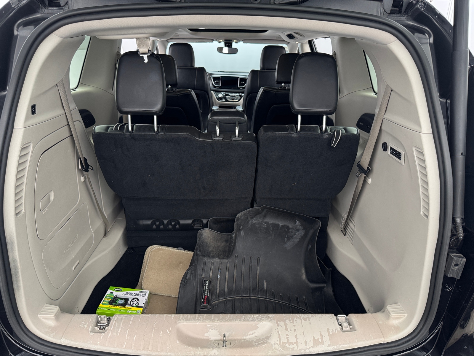 Thumbnail: 2019 Chrysler Pacifica - 6