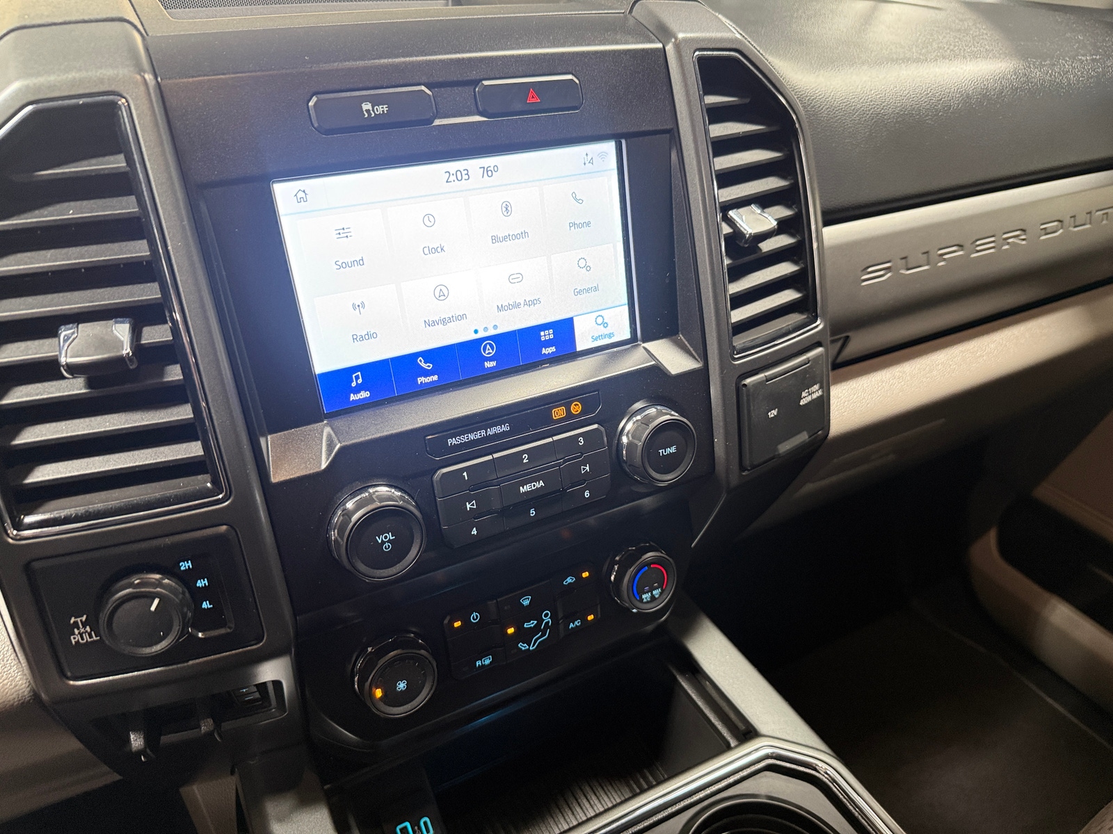 Thumbnail: 2022 Ford Econoline - 4