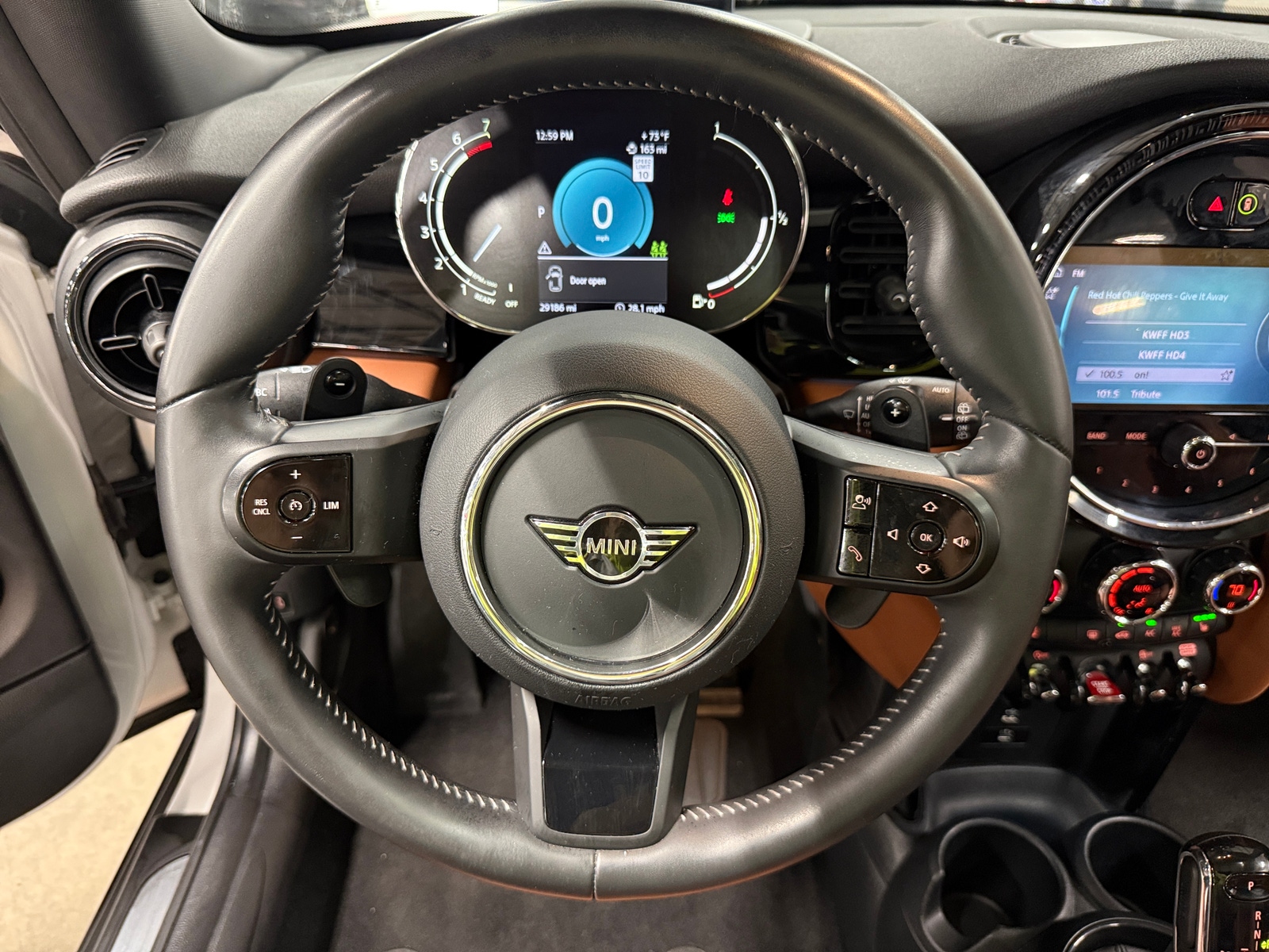 Thumbnail: 2024 MINI Cooper Hardtop - 4