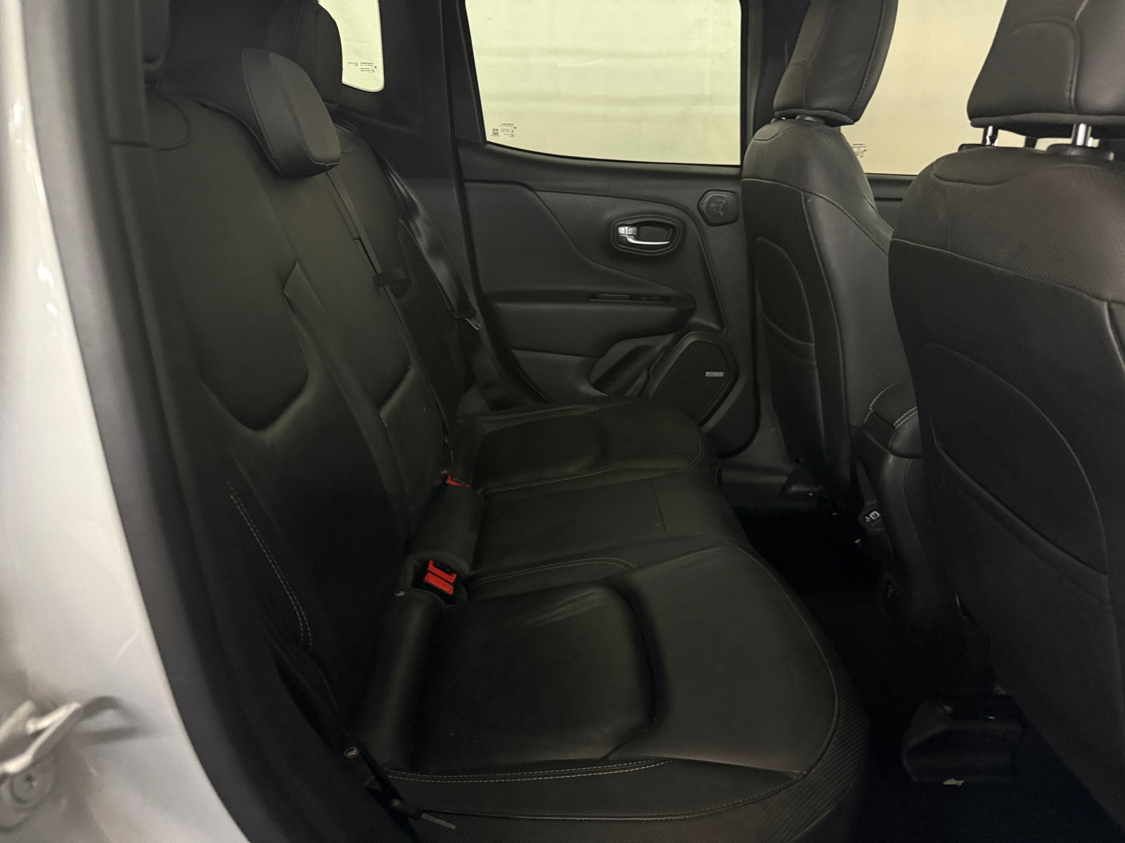 Thumbnail: 2021 Jeep Renegade - 5