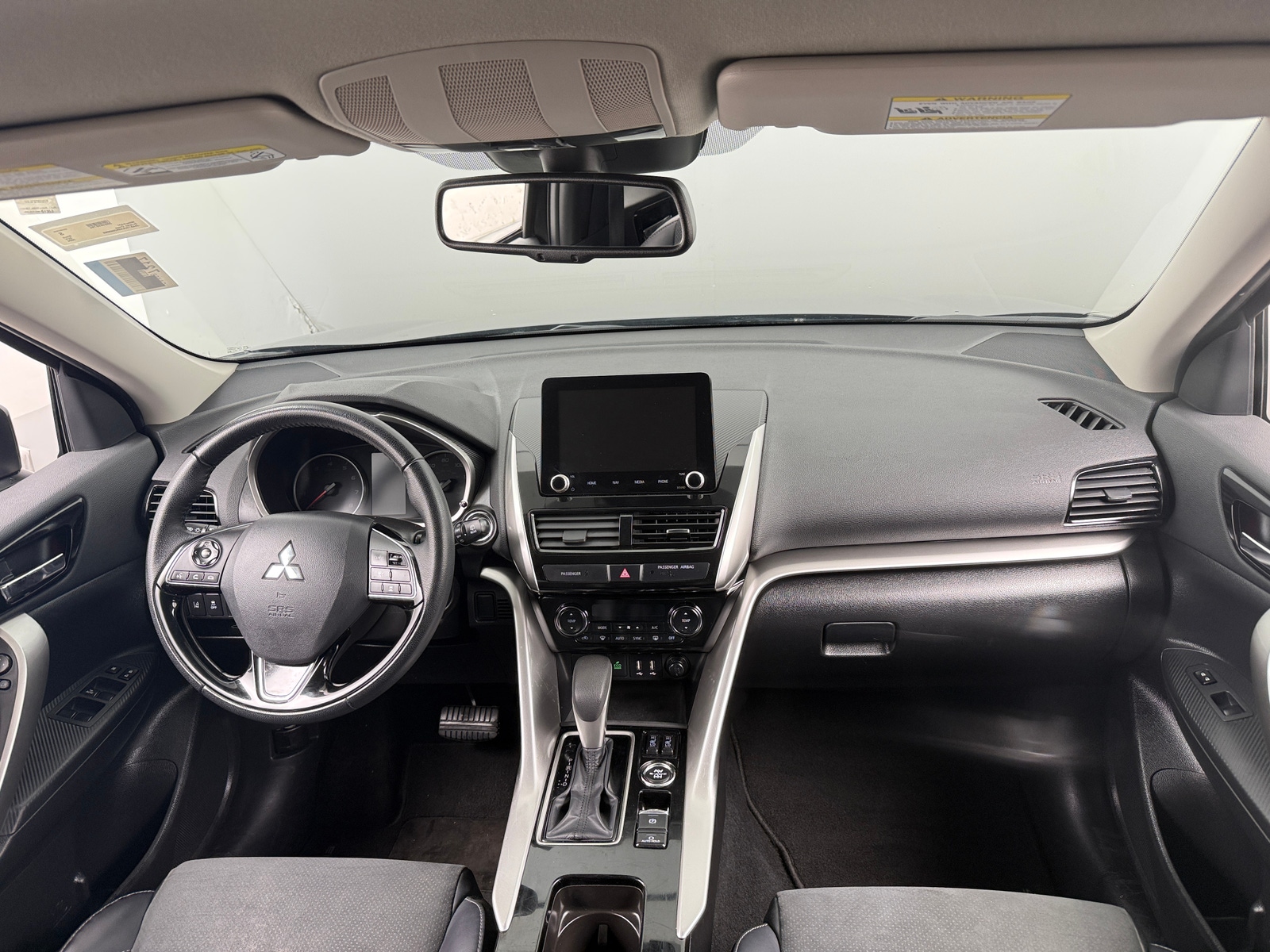 Thumbnail: 2024 Mitsubishi Eclipse Cross - 3