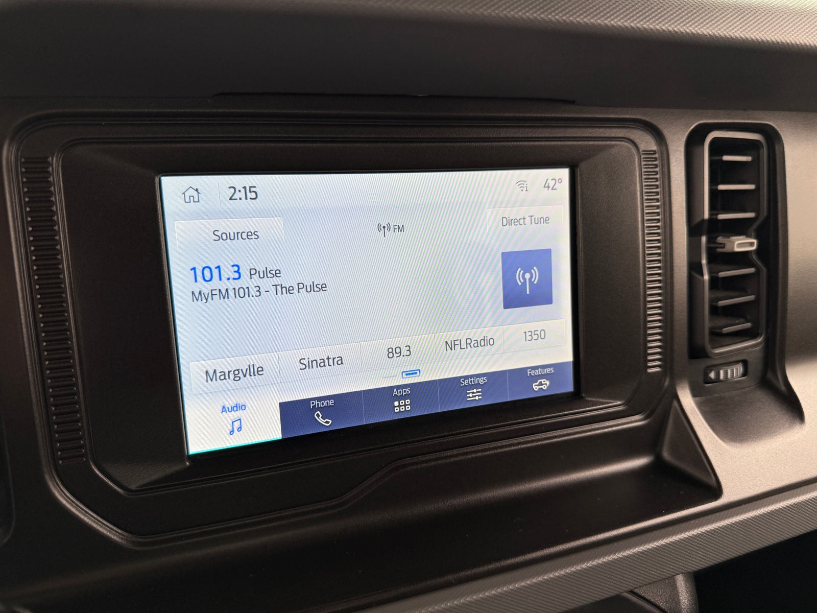 Thumbnail: 2022 Ford Bronco - 4