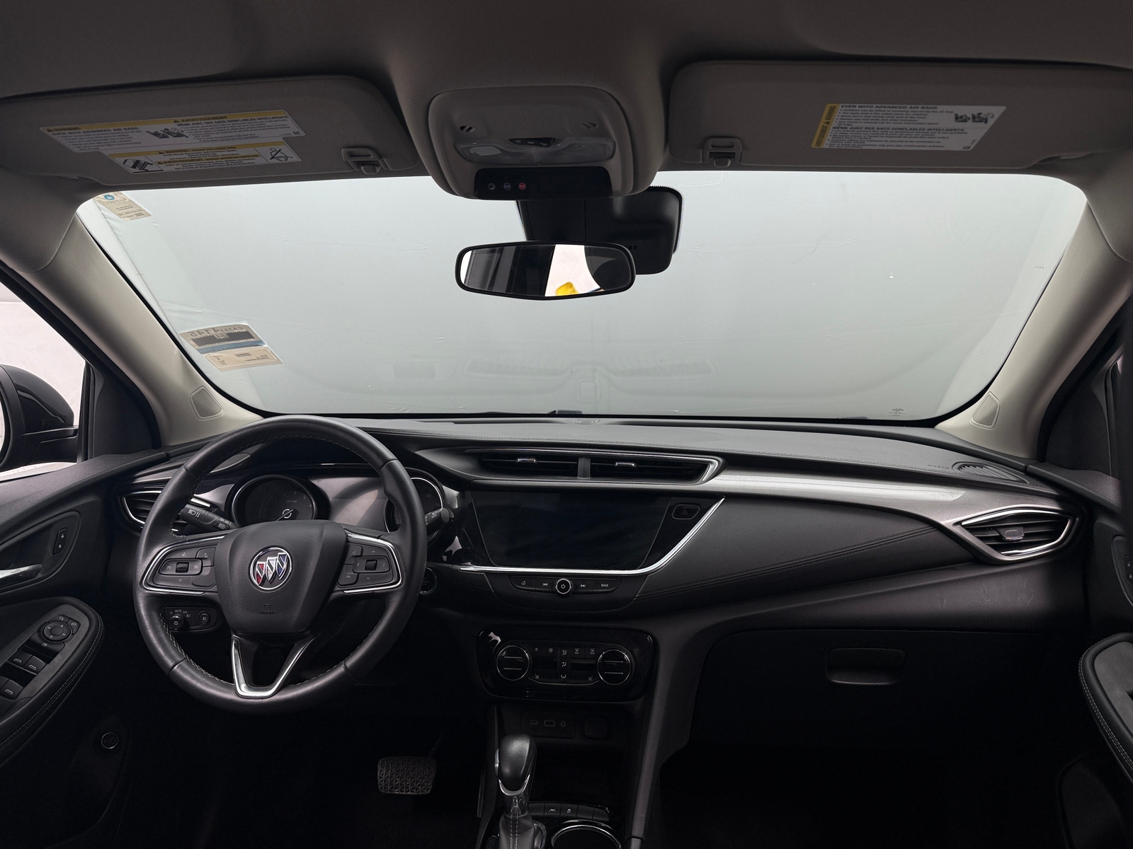 Thumbnail: 2022 Buick Encore GX - 3