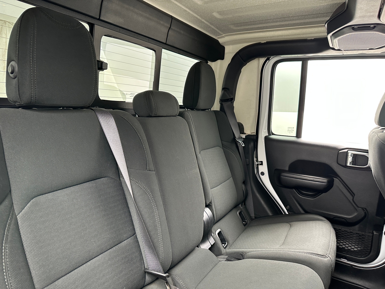 Thumbnail: 2021 Jeep Gladiator - 6