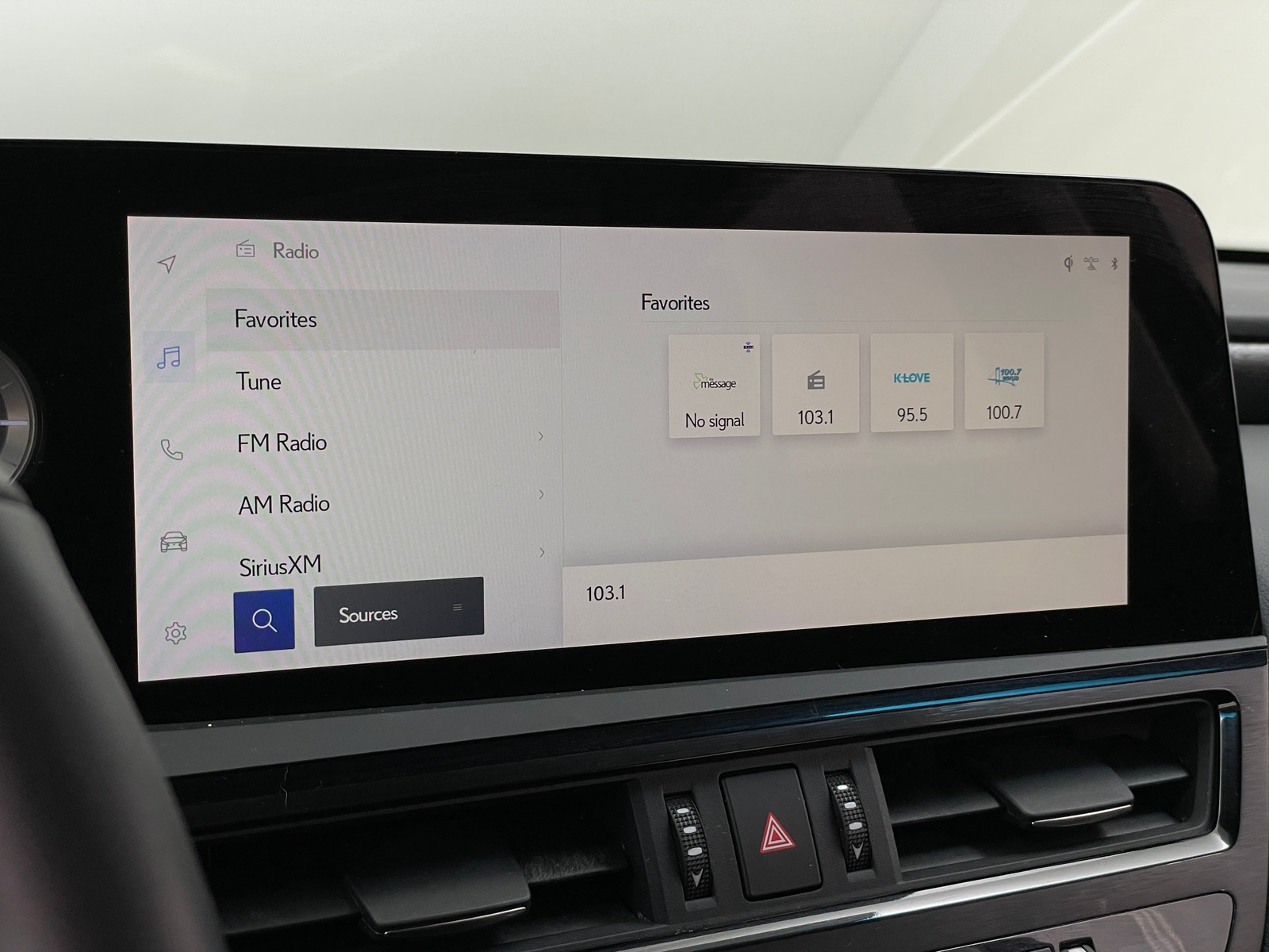 Thumbnail: 2024 Lexus ES - 3