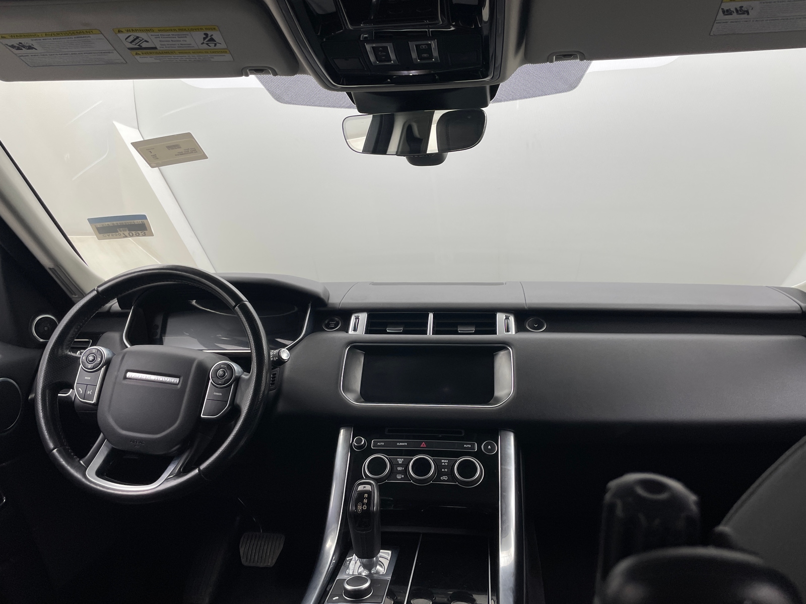 Thumbnail: 2017 Land Rover Range Rover Sport - 2