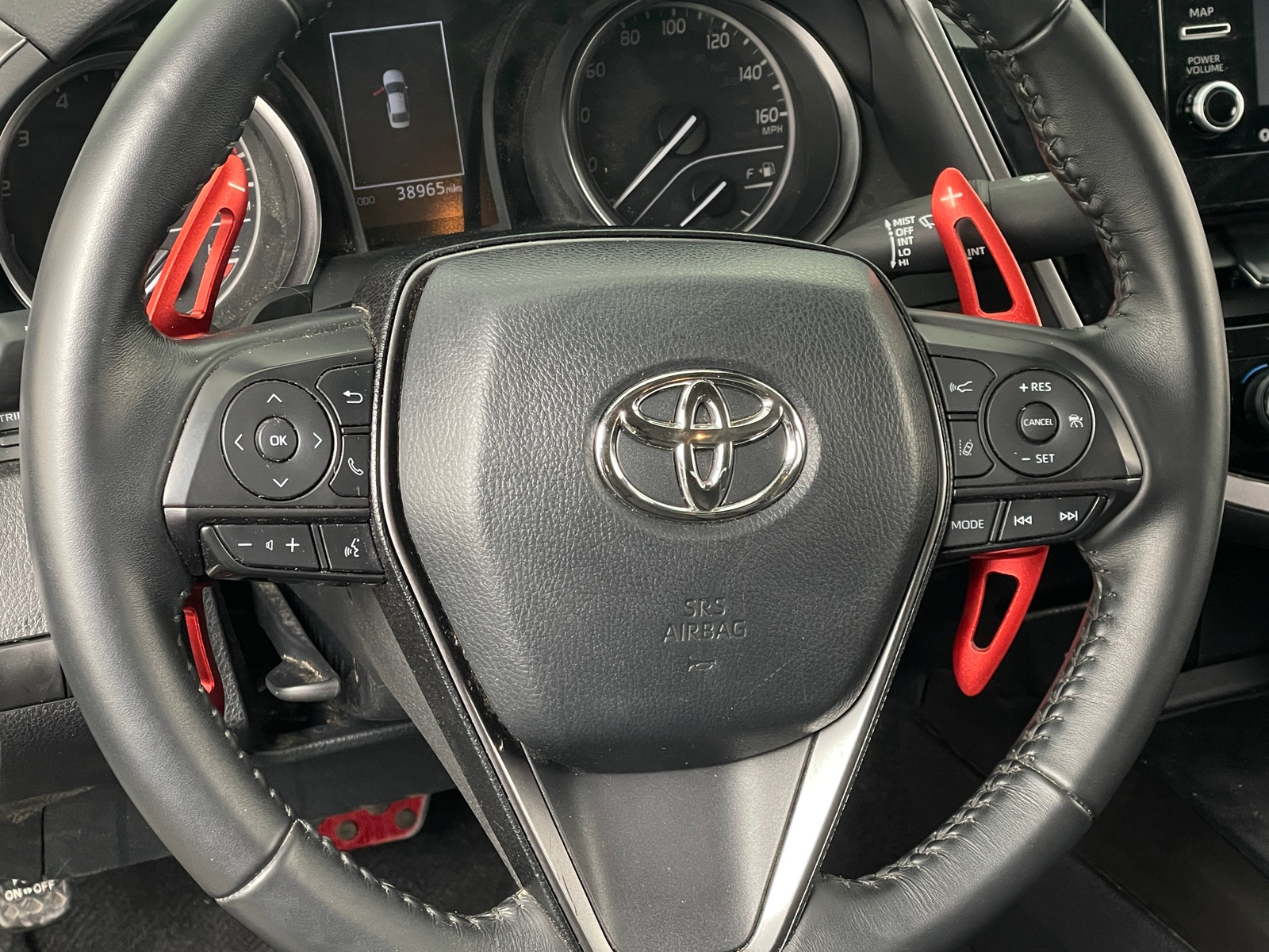 Thumbnail: 2023 Toyota Camry - 4