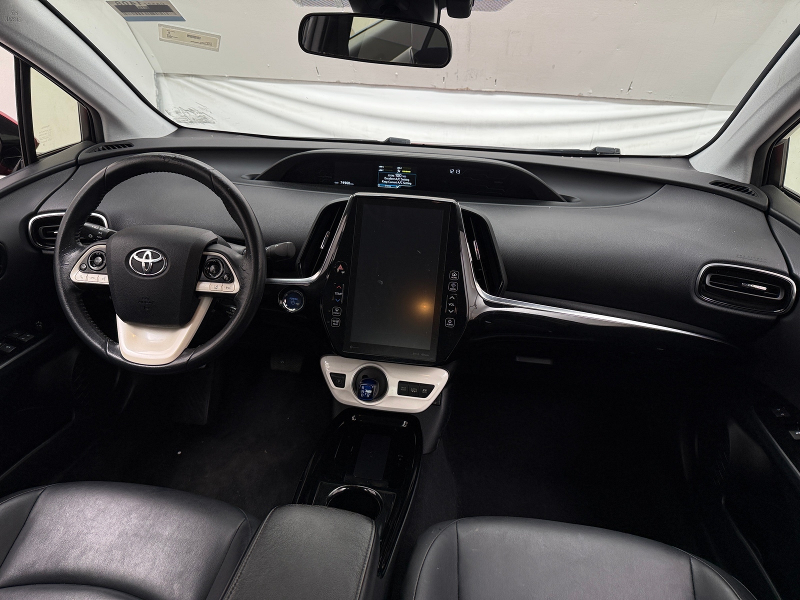 Thumbnail: 2018 Toyota Prius Prime - 3