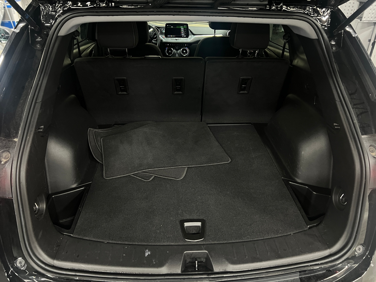 Thumbnail: 2025 Chevrolet Blazer - 7