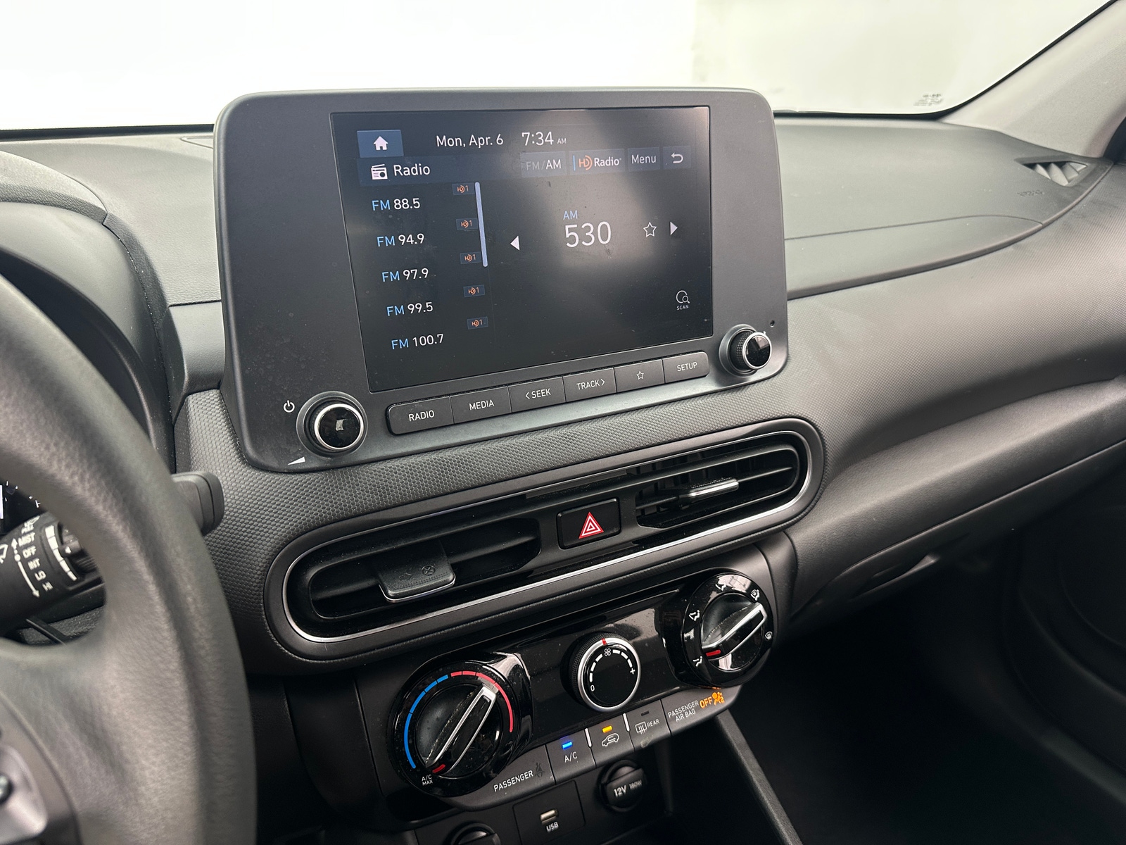 Thumbnail: 2023 Hyundai Kona - 4