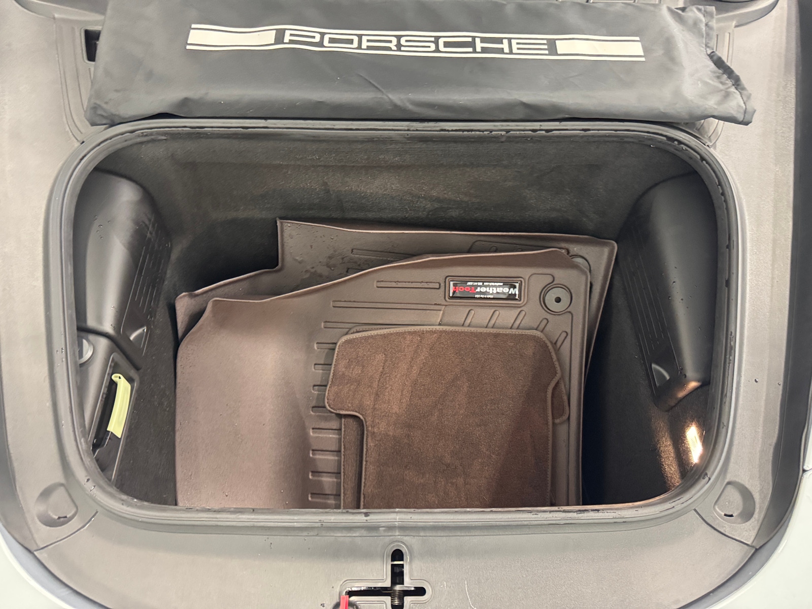 Thumbnail: 2018 Porsche 911 - 6