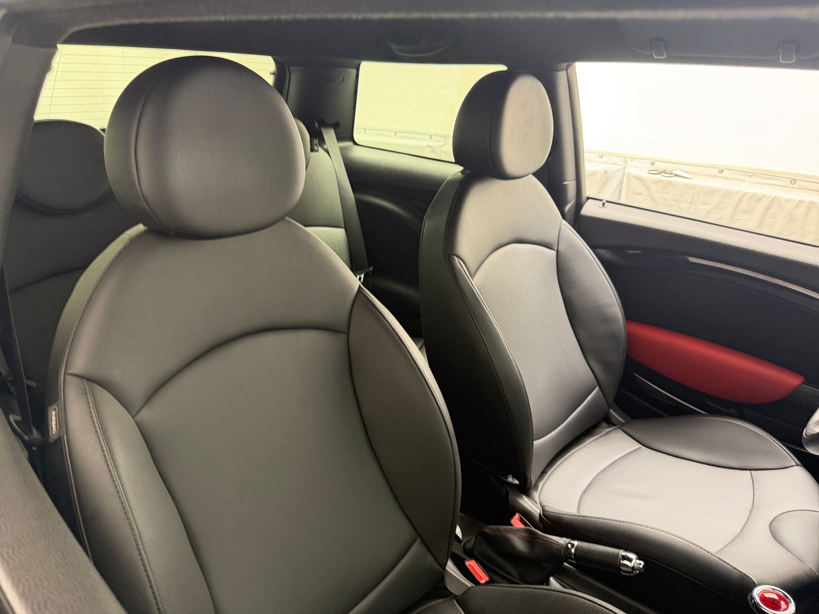 Thumbnail: 2013 MINI Cooper Hardtop - 2