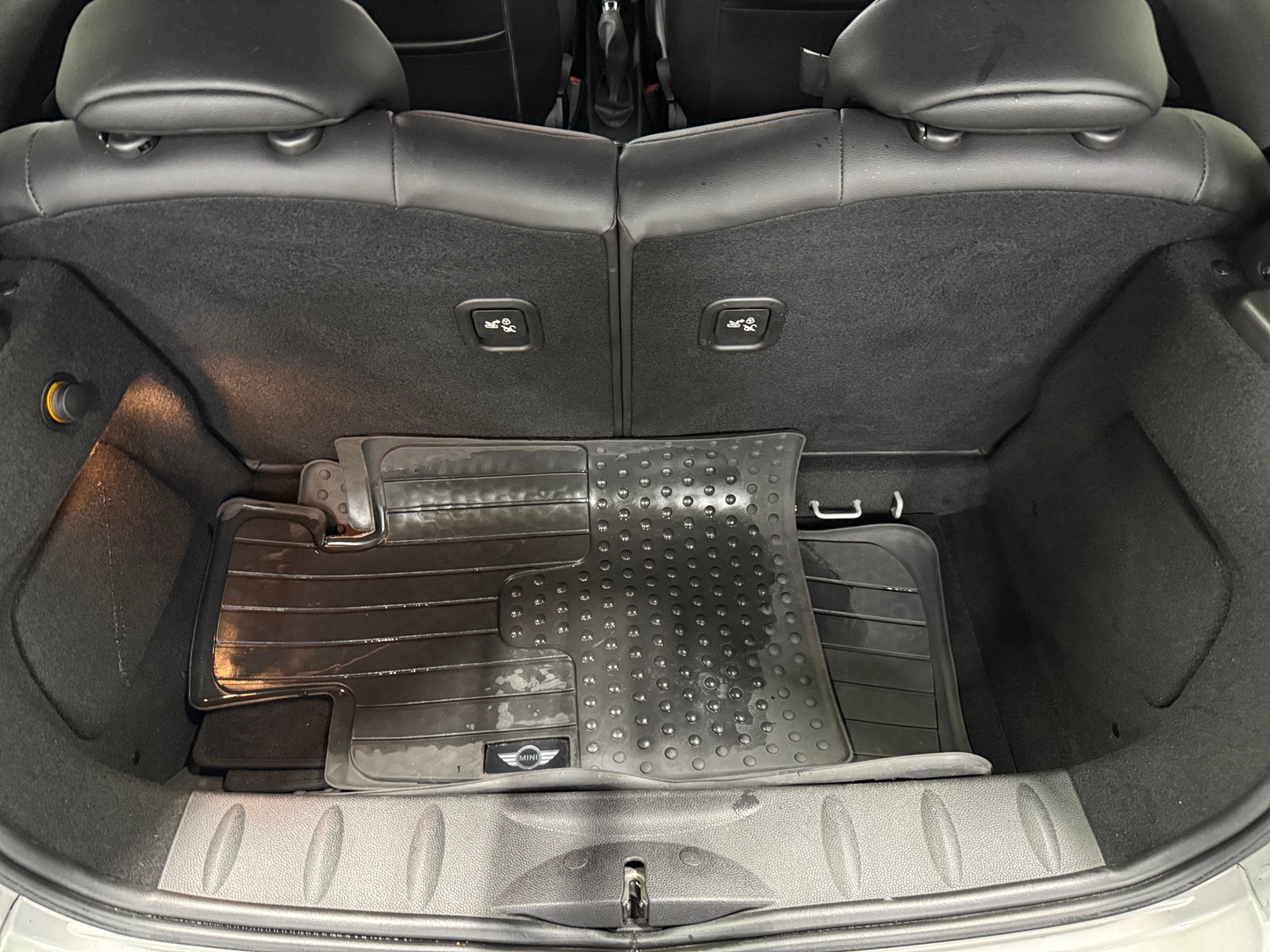 Thumbnail: 2013 MINI Cooper Hardtop - 7