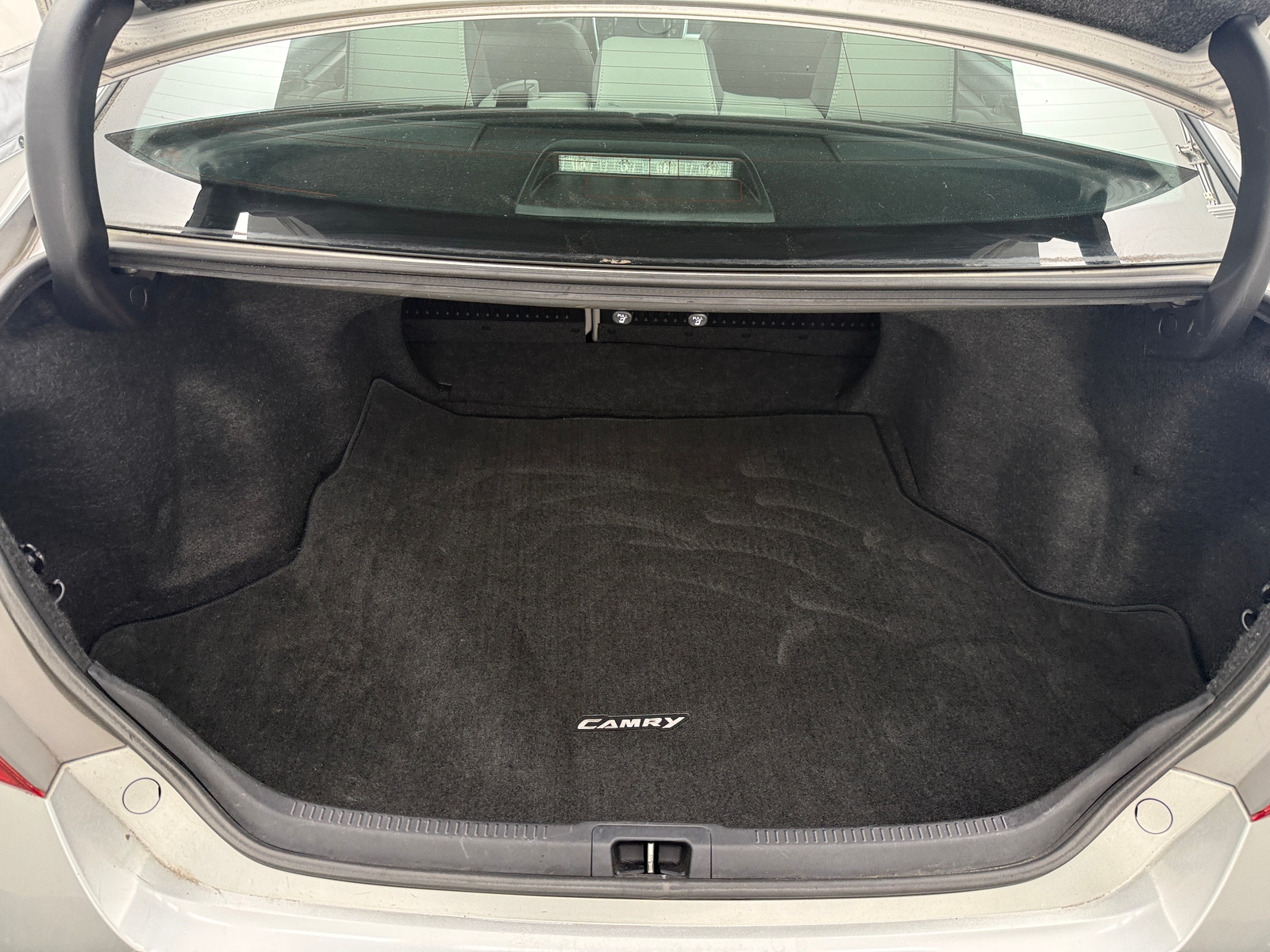 Thumbnail: 2016 Toyota Camry - 7