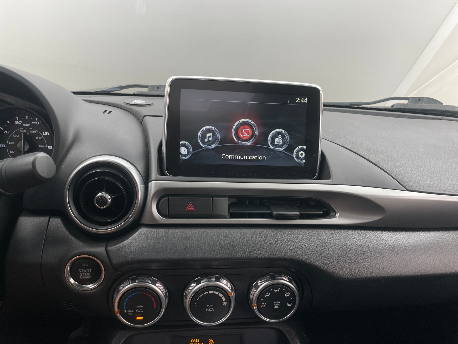 Thumbnail: 2018 Fiat 124 Spider - 3